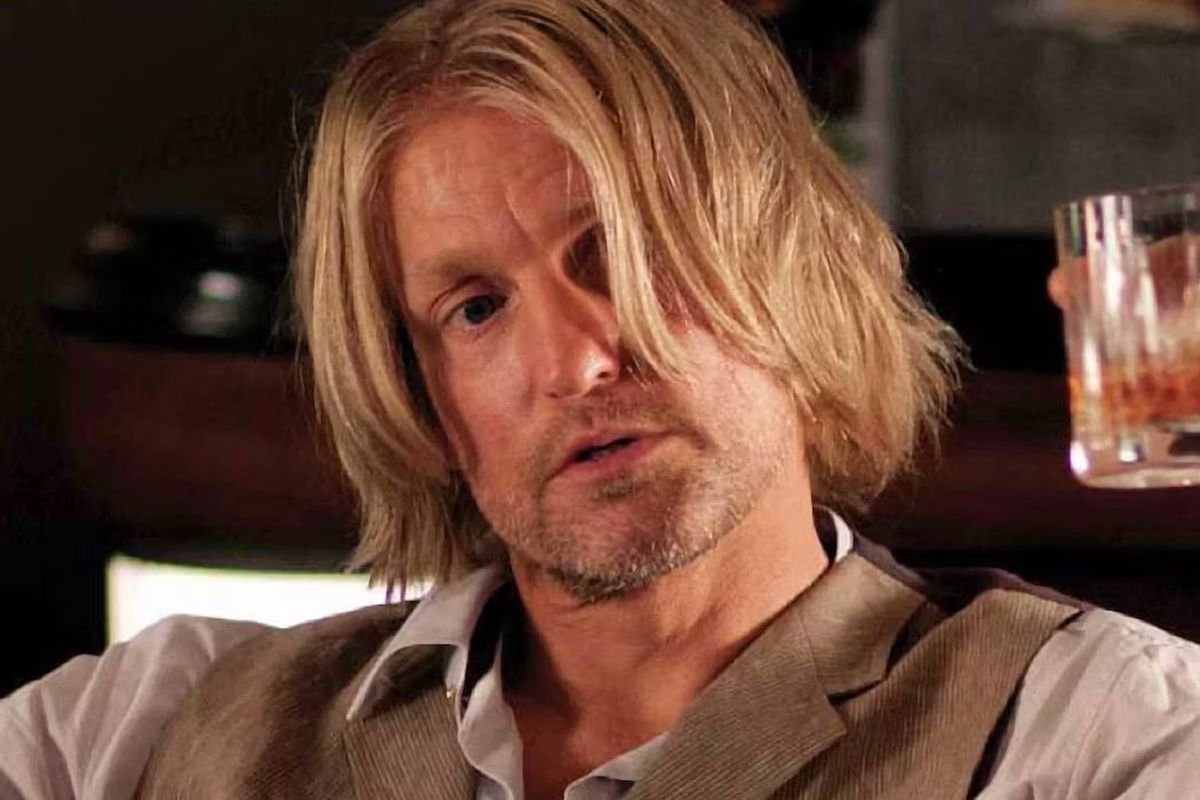Haymitch drinking in the hunger games