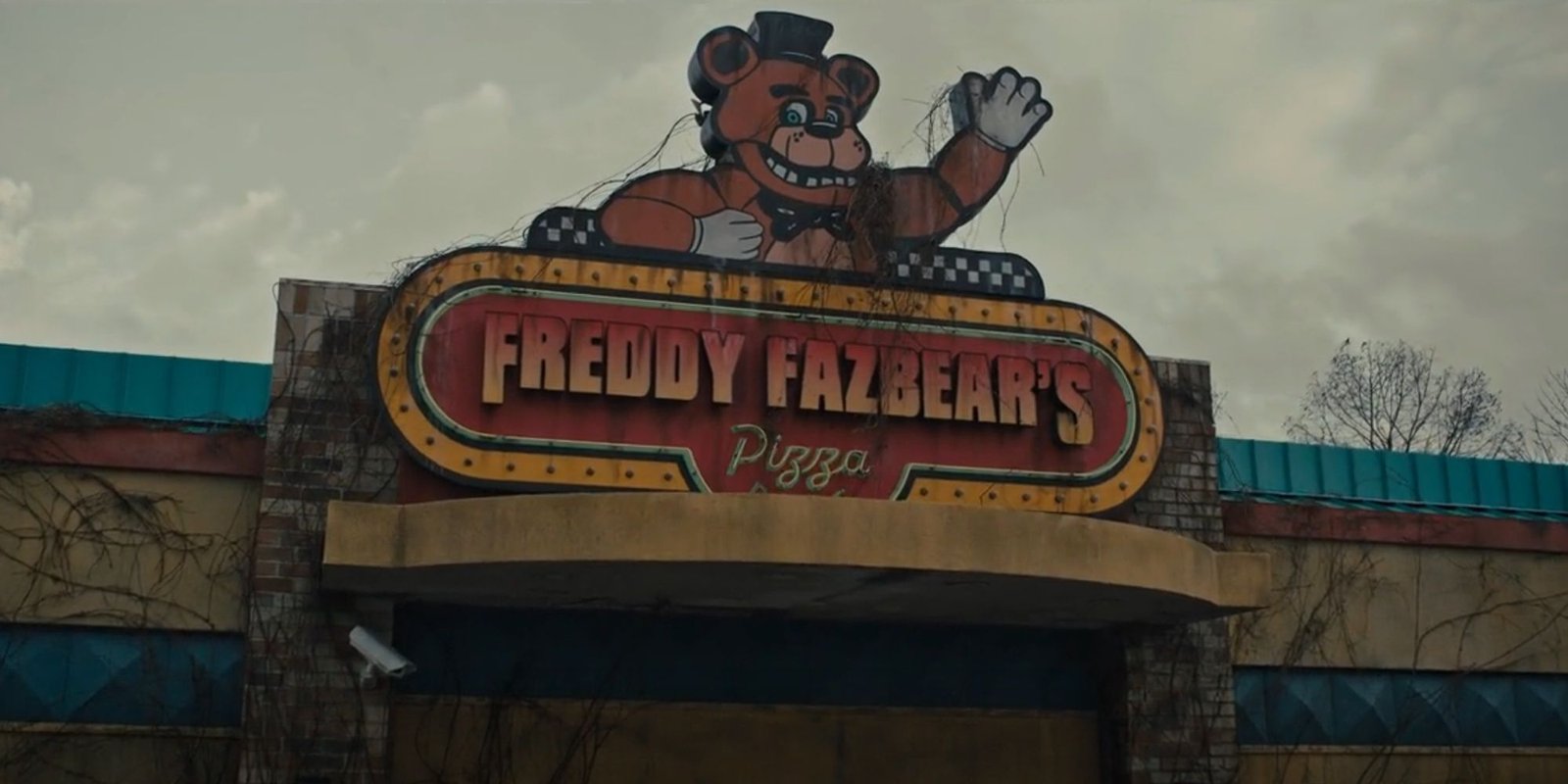 Five Nights At Freddy's Movie: The Logo Of The Pizzeria Set