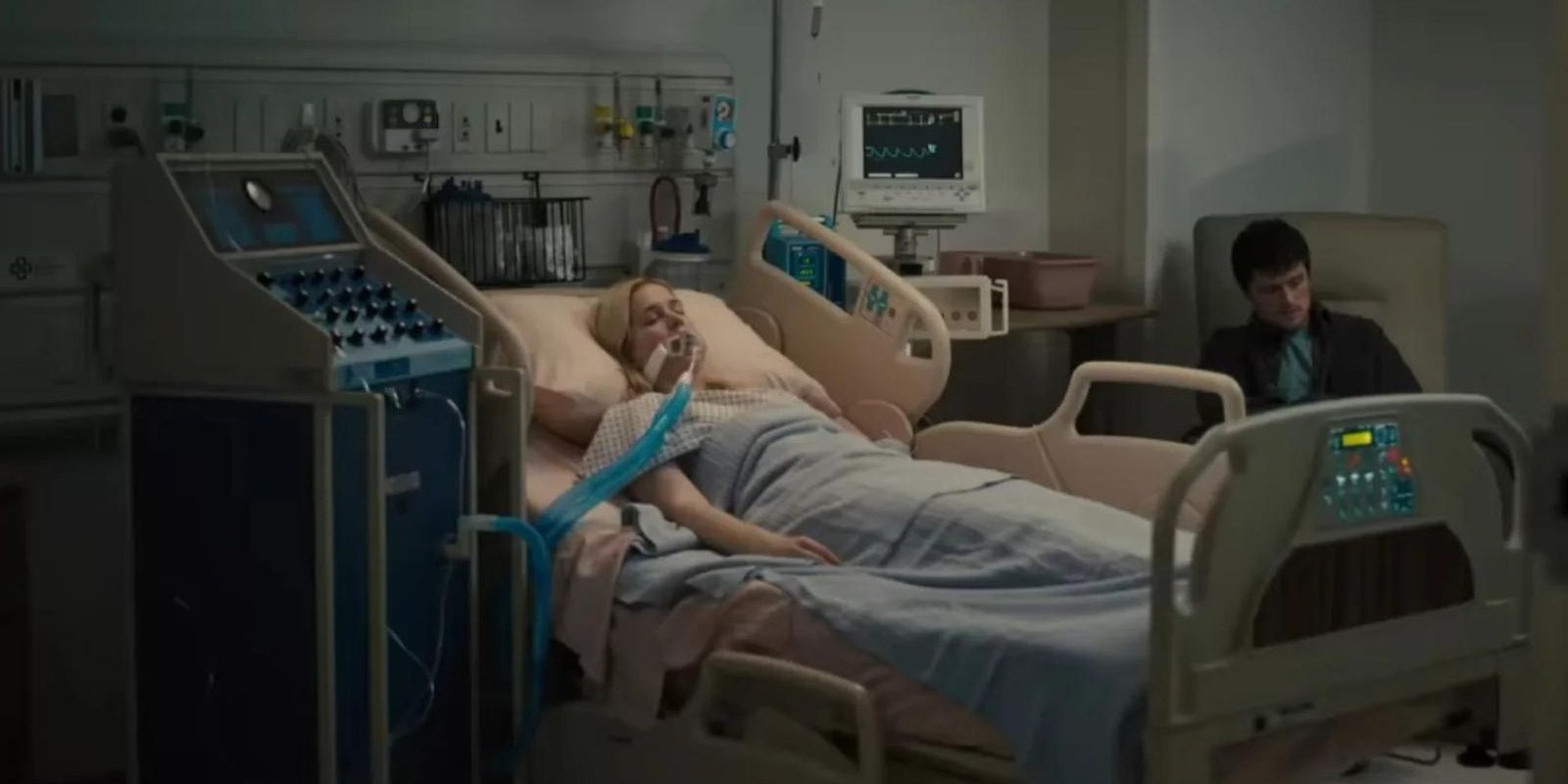 Five Night's At Freddy's: The Movie - Vanessa Lying In A Hospital Bed In A Coma
