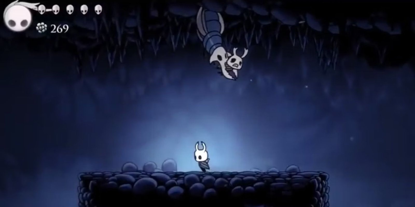 Vengefly King Eating Zote in the Forgotten Crossroads 