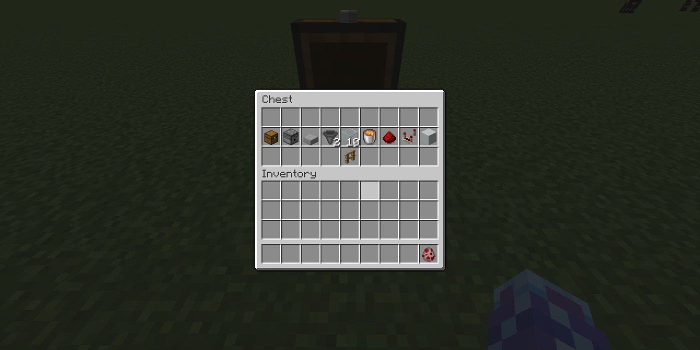 A players inventory, with all the materials needed to make a cooked chicken farm. 