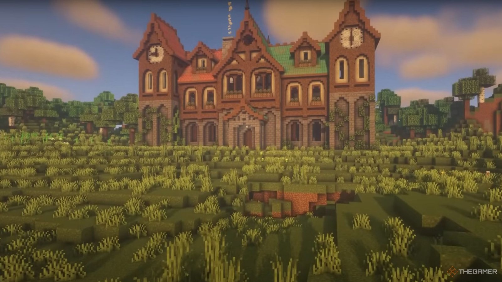An image from Minecraft of a Copper Fantasy Manion Build Tutorial