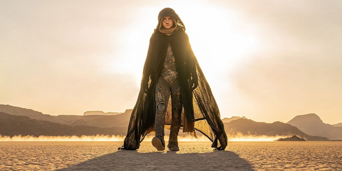 paul atreides walking towards the camera in dune part two
